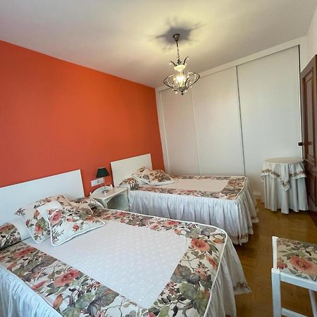 Apartamento Curros Enriquez Cambados Luaran gambar