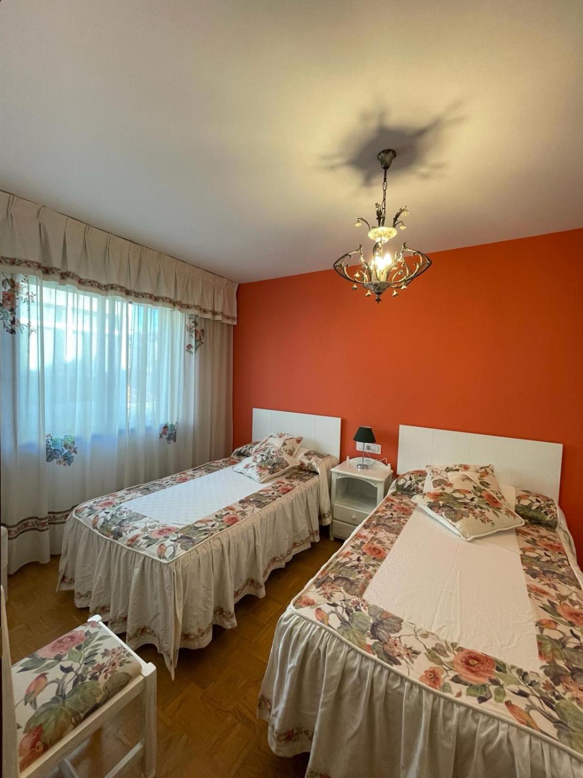 Apartamento Curros Enriquez Cambados Luaran gambar