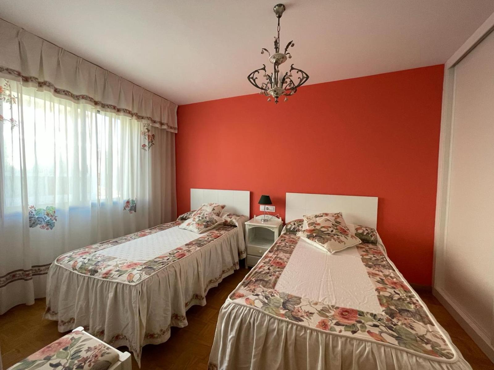Apartamento Curros Enriquez Cambados Luaran gambar
