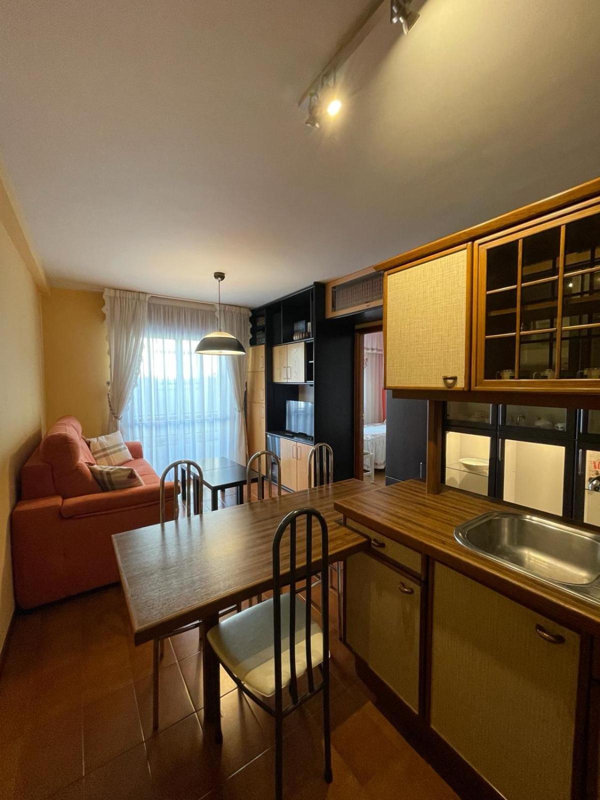 Apartamento Curros Enriquez Cambados Luaran gambar